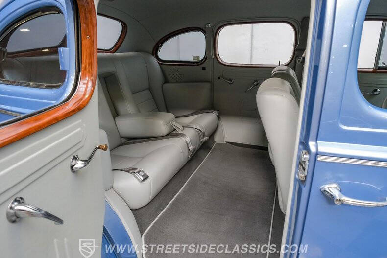 1940 Packard 120