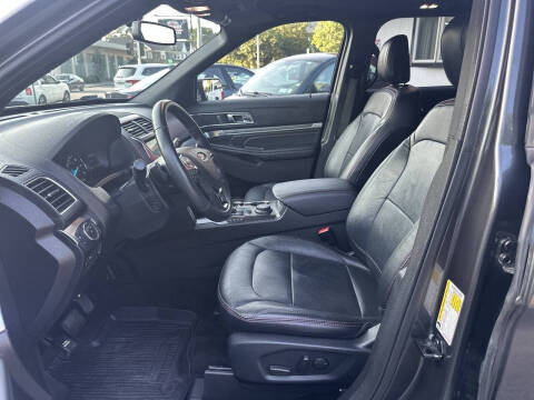2019 Ford Explorer Sport