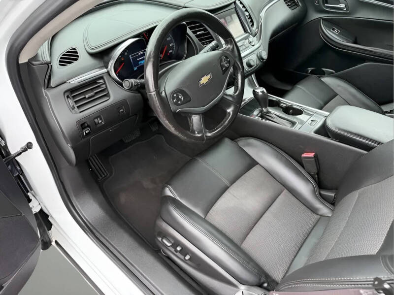 2017 Chevrolet Impala LT