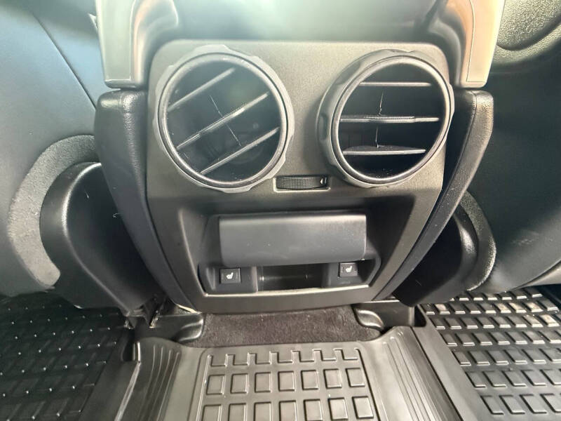 2015 Land Rover LR4 HSE LUX