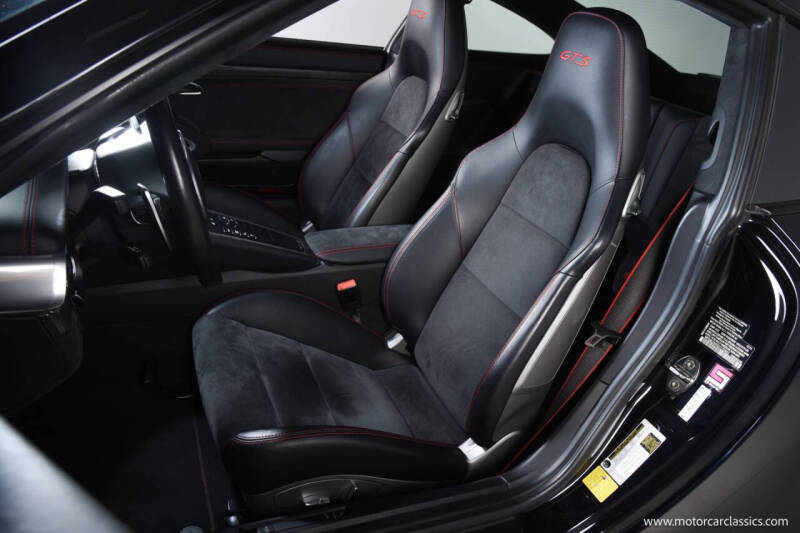 2016 Porsche 911 Carrera GTS