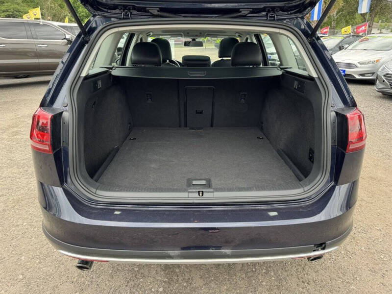 2017 Volkswagen Golf Alltrack