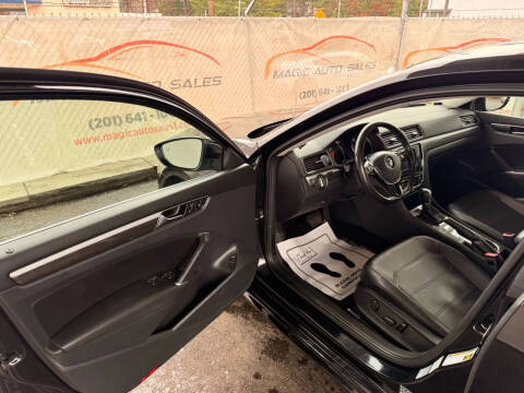 2017 Volkswagen Passat 1.8T SE