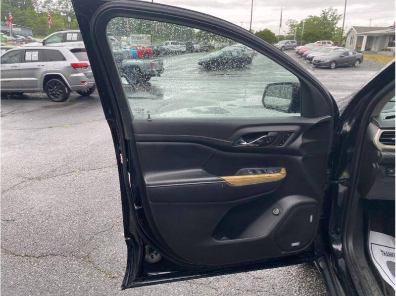 2019 GMC Acadia Denali