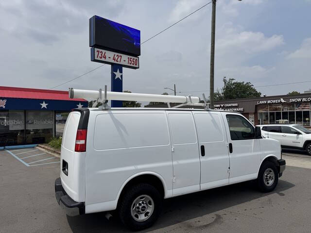 2020 GMC Savana 2500