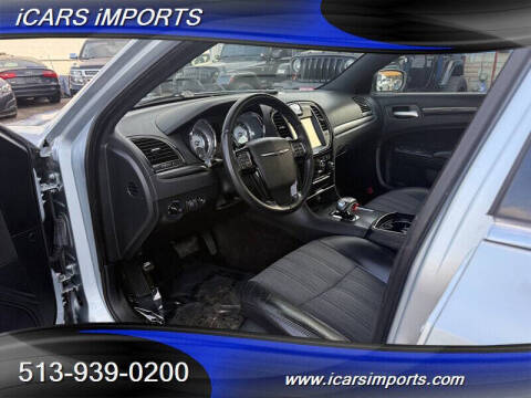 2013 Chrysler 300 Glacier Edition