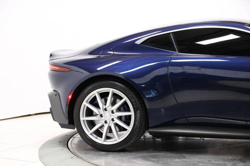 2019 Aston Martin Vantage