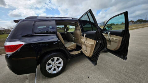 2013 Toyota Highlander SE