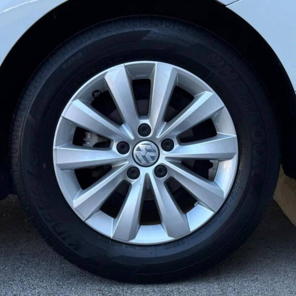 2018 Volkswagen Beetle