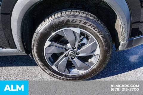 2024 Nissan Rogue SV