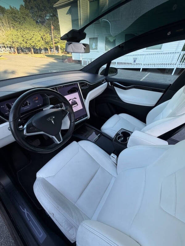 2016 Tesla Model X 90D