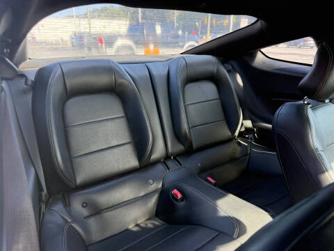 2015 Ford Mustang