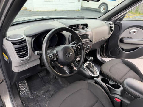 2014 Kia Soul +