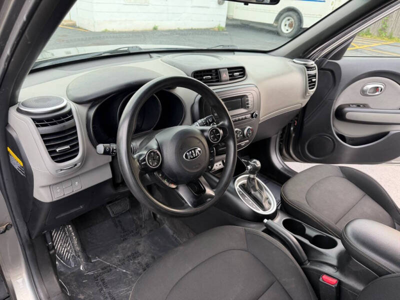 2014 Kia Soul +