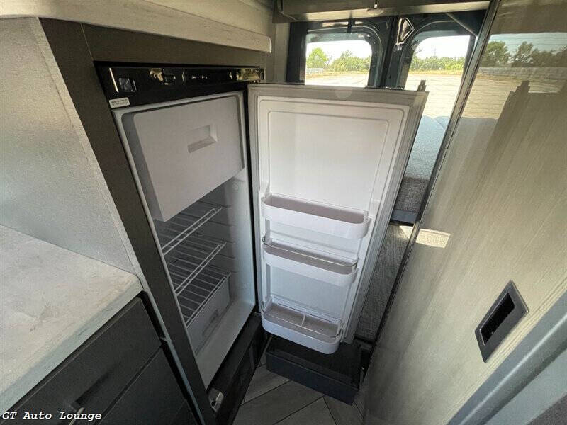 2023 Mercedes-Benz Sprinter 64