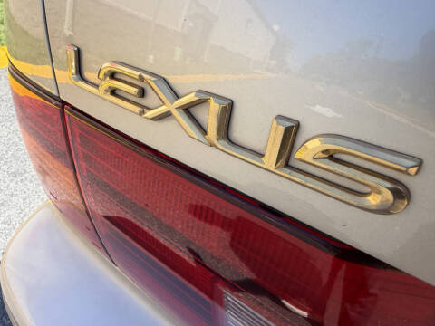 1996 Lexus LS 400