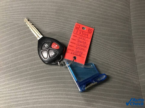 2011 Toyota Corolla LE