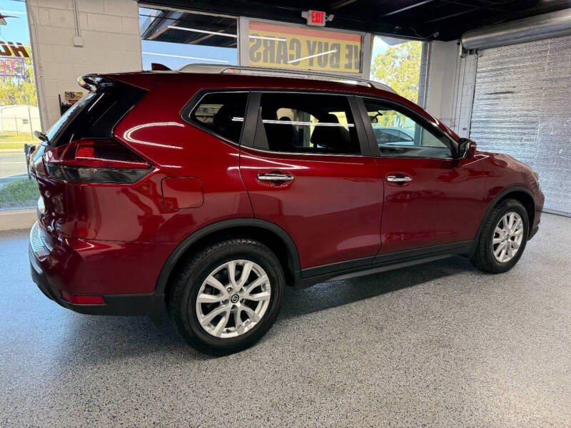 2018 Nissan Rogue SV