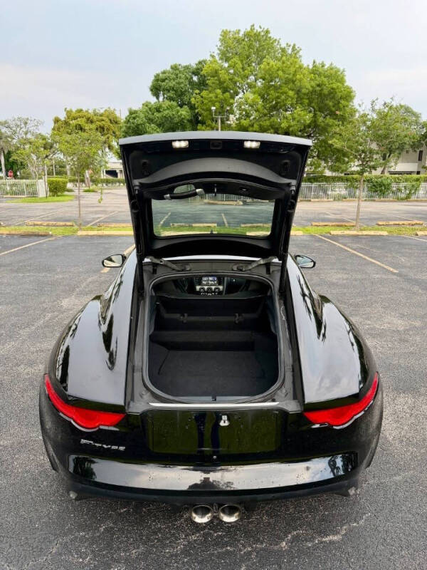 2017 Jaguar F-TYPE Premium