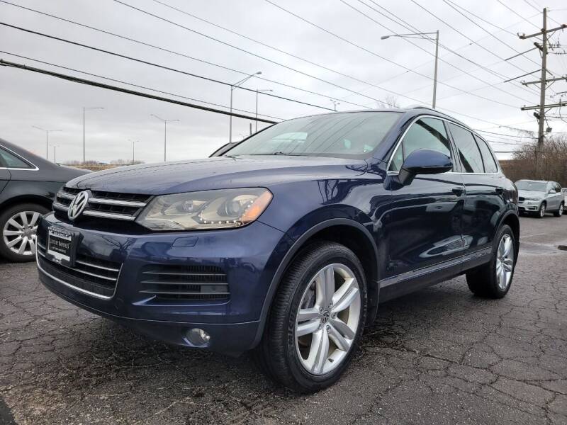 2013 Volkswagen Touareg for sale at Luxury Imports Auto Sales and Service in Rolling Meadows IL