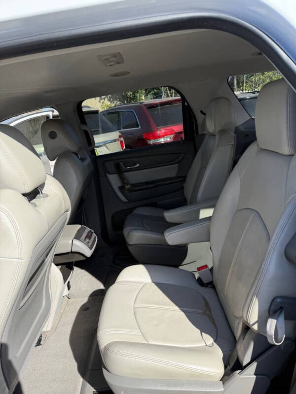 2017 GMC Acadia Limited