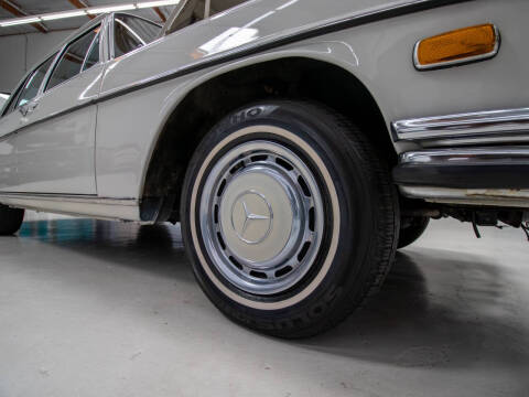 1971 Mercedes-Benz 280-Class
