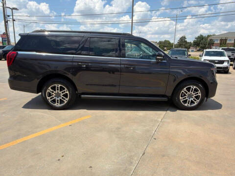 2026 Ford Expedition MAX Active