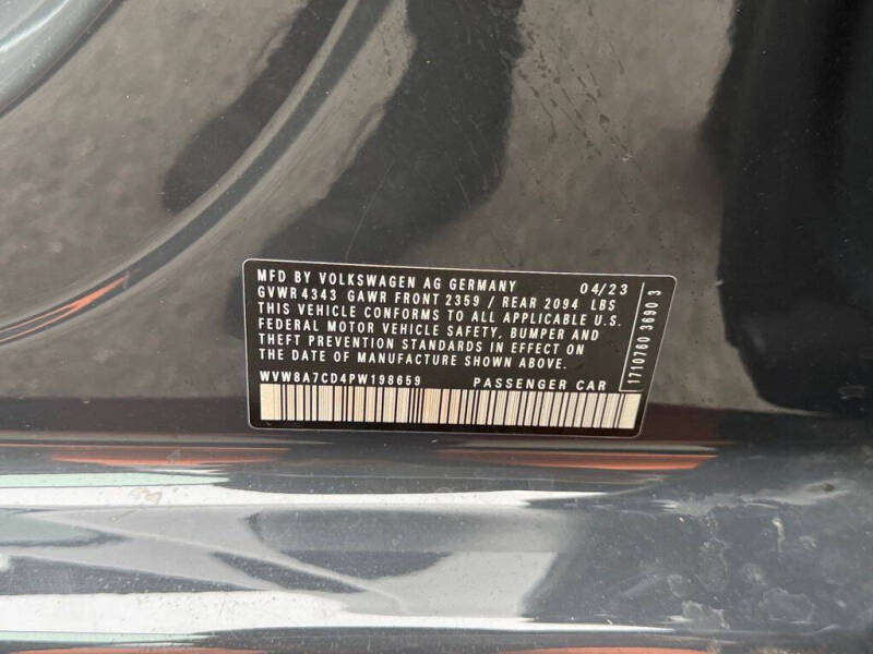 2023 Volkswagen Golf GTI 40th Anniversary Edition