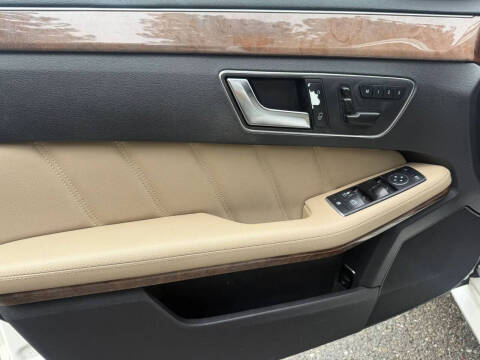 2012 Mercedes-Benz E-Class