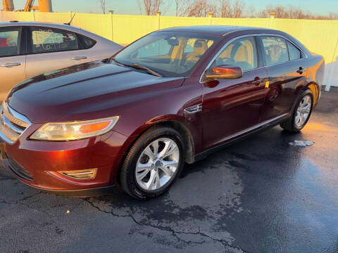 2011 Ford Taurus SEL