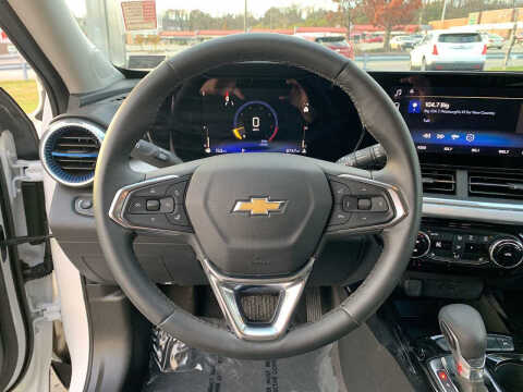 2024 Chevrolet Trax LT