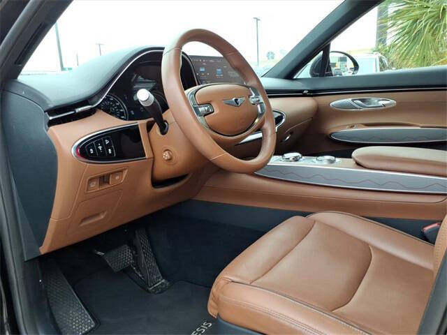 2023 Genesis GV70 2.5T Standard