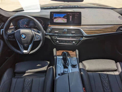 2021 BMW 5 Series 530i
