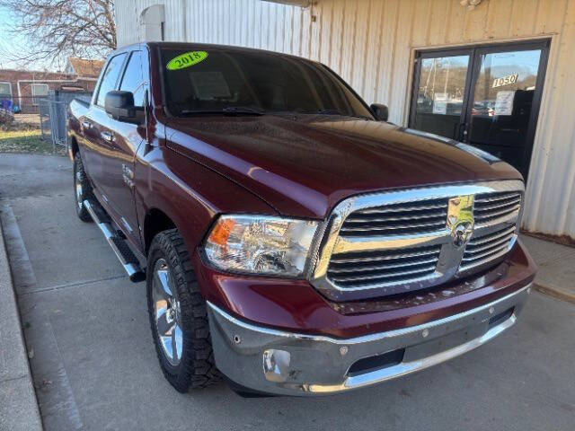 2018 RAM 1500 SLT