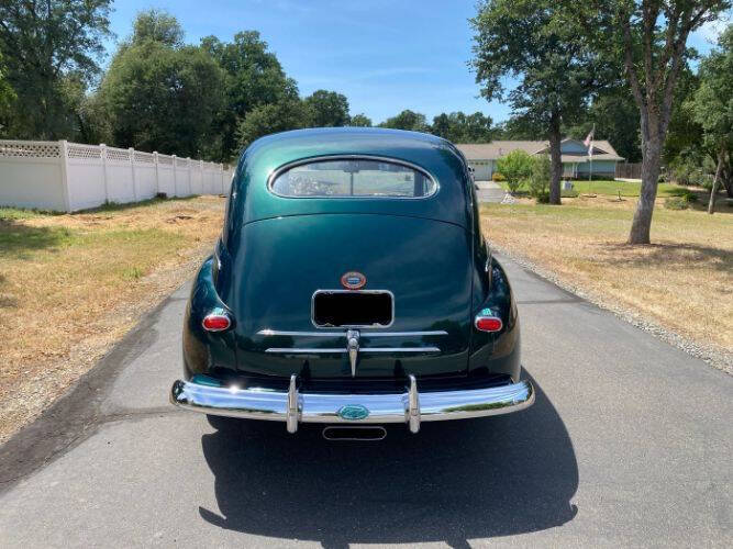 1946 Ford Deluxe