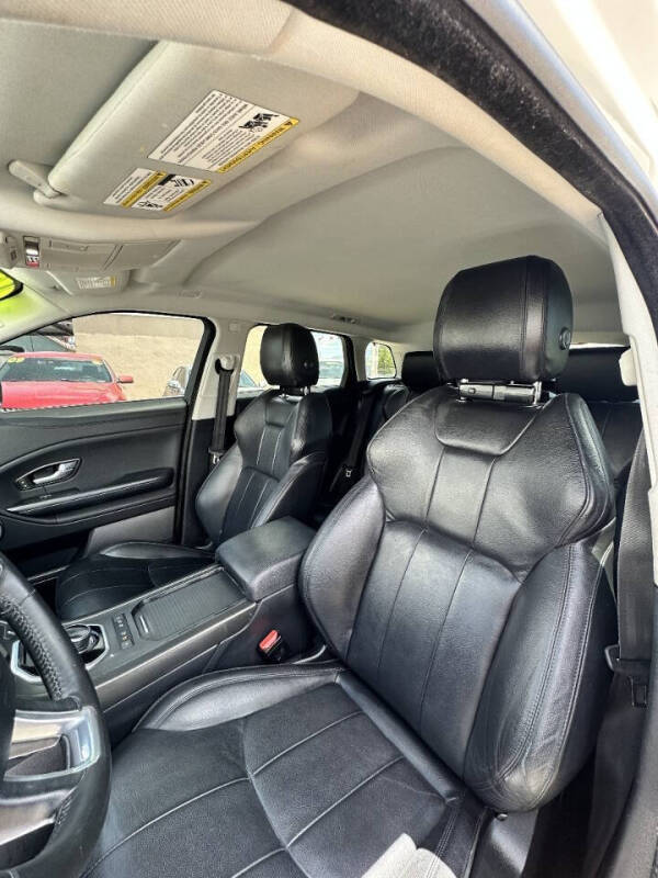 2019 Land Rover Range Rover Evoque SE