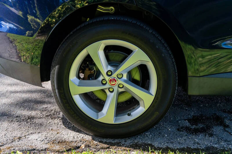 2017 Jaguar F-PACE 35t Premium