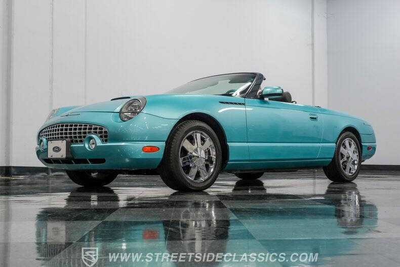 2002 Ford Thunderbird Deluxe