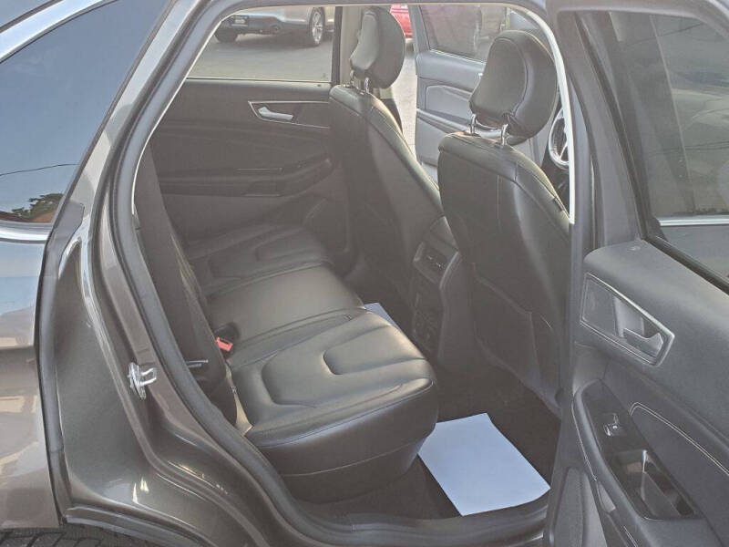 2018 Ford Edge Titanium