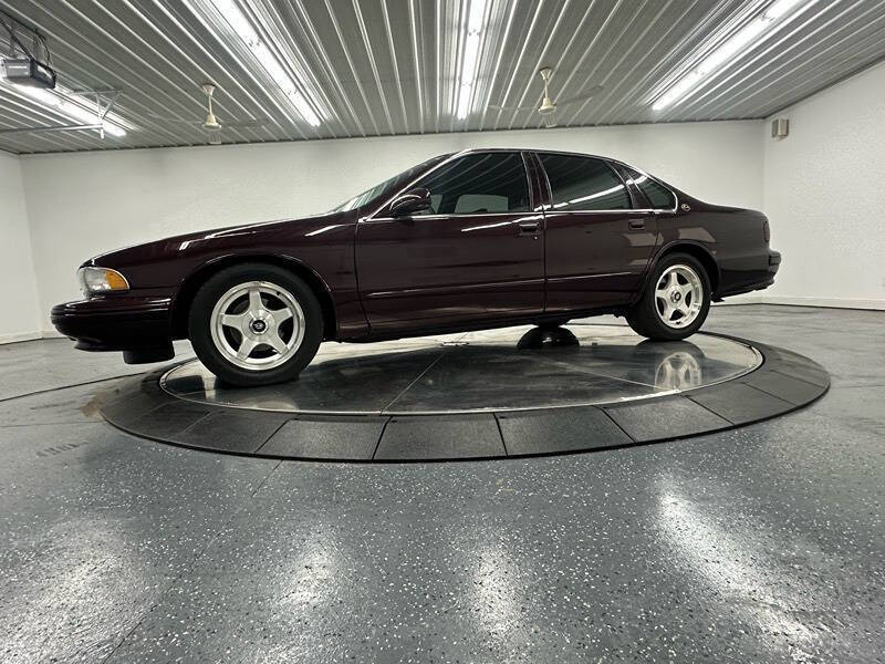 Red 1995 Chevrolet Impala SS SS 4dr Sedan 42