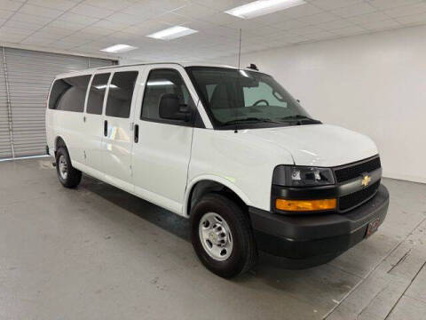 2025 Chevrolet Express LS 3500