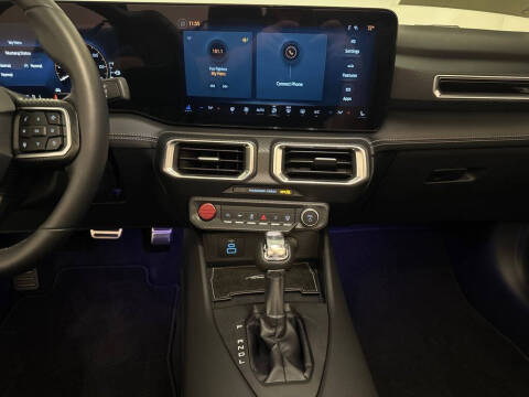 2025 Ford Mustang EcoBoost Premium