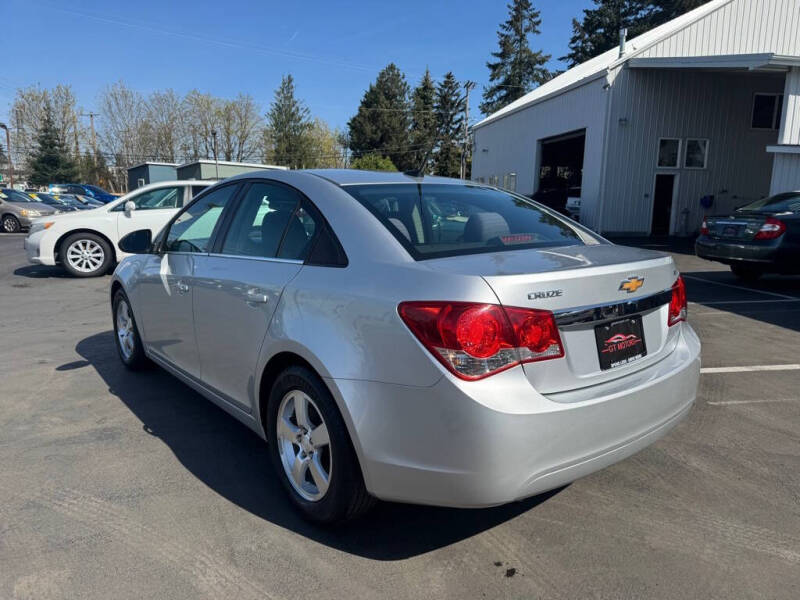 2013 Chevrolet Cruze 1LT Auto