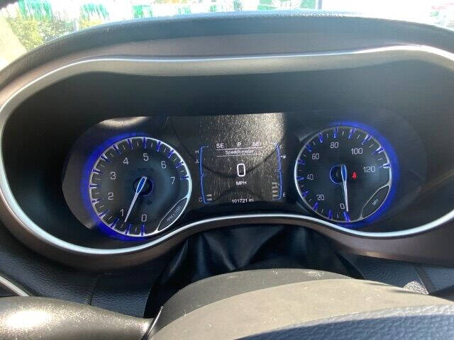 2017 Chrysler Pacifica Touring