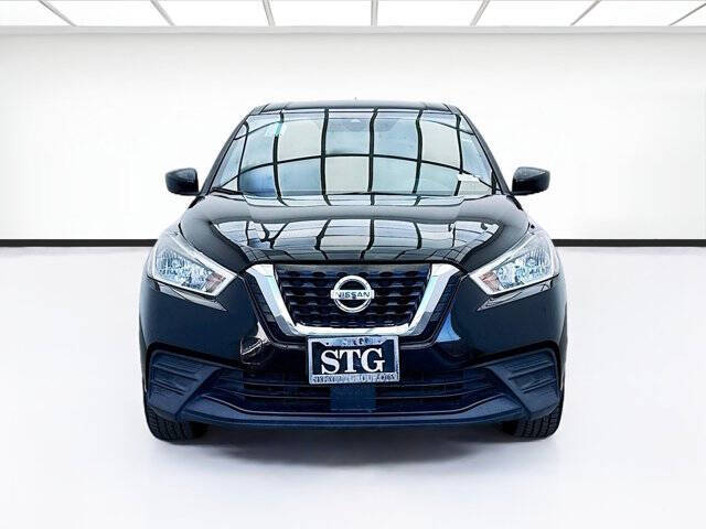 2020 Nissan Kicks S