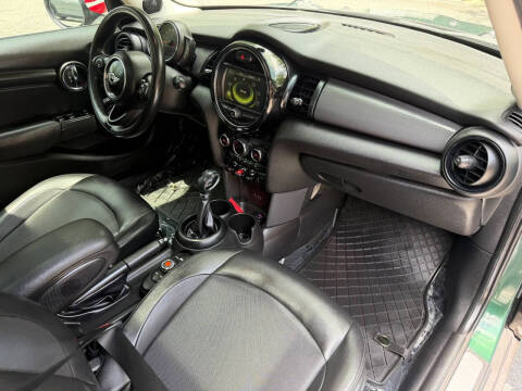 2018 MINI Hardtop 4 Door Cooper