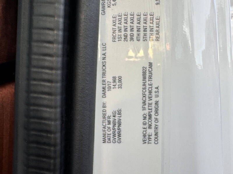 2018 Freightliner M2 106