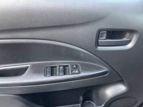 2021 Mitsubishi Mirage ES