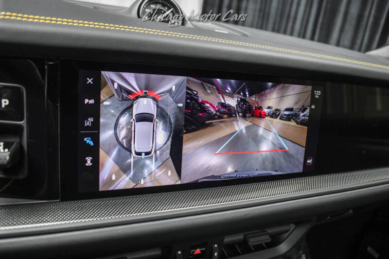 2025 Porsche Cayenne GTS