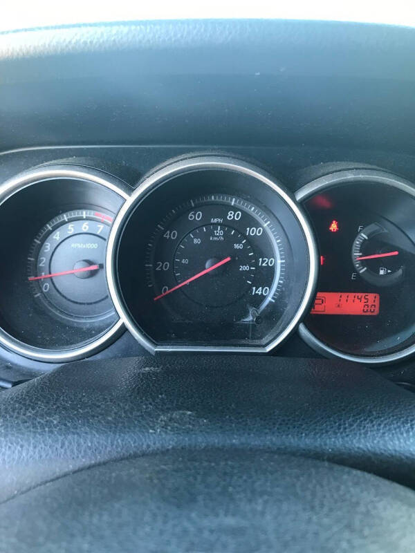 2011 Nissan Versa 1.8 S